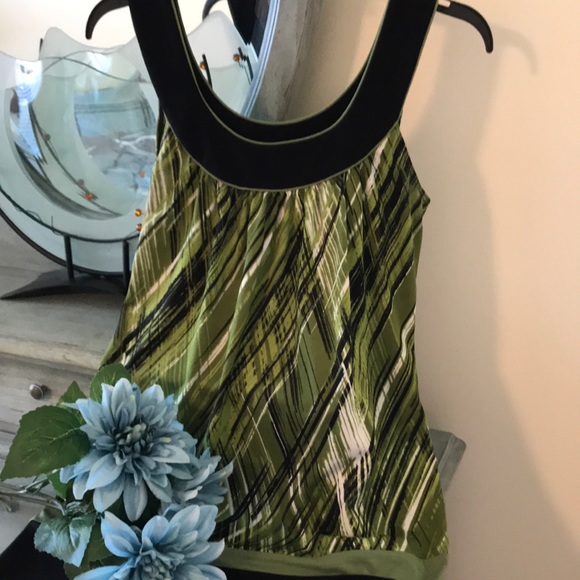 HeartSoul Tops - Heart Soul ladies gorgeous tank.  Sz. M